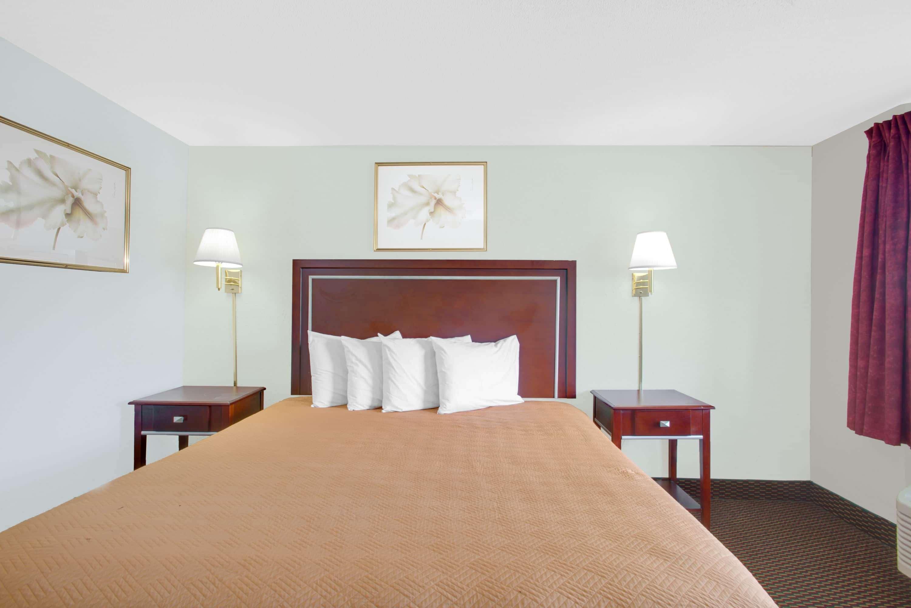 Queen City Inn Bangor Exterior foto