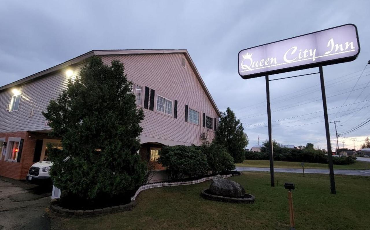 Queen City Inn Bangor Exterior foto